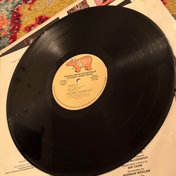 SATURDAY NIGHT FEVER - THE ORIGINAL MOVIE SOUND TRACK - VINYL LP RECORD - 1977 - Picture 12 of 13